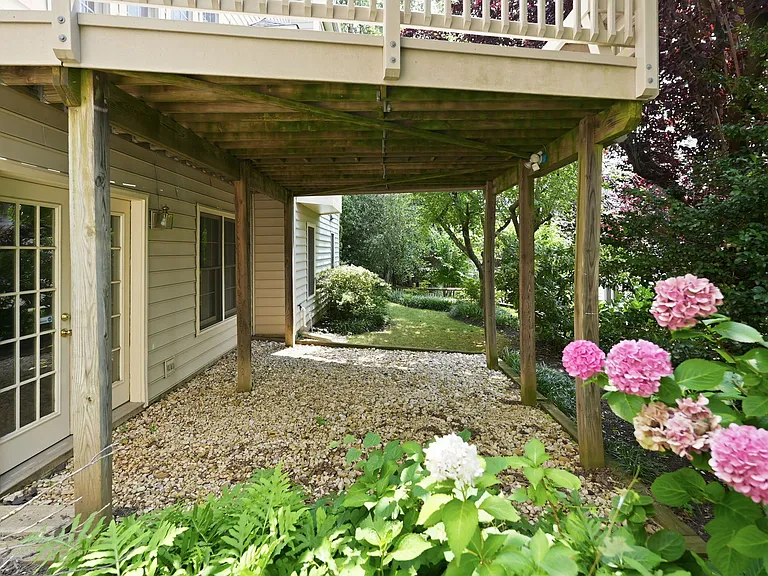 10417 Snow Point Dr — Photo 37