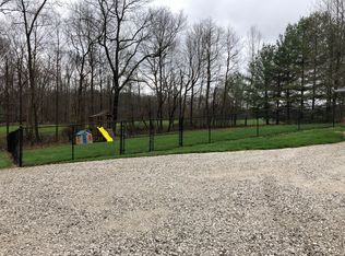 647 E Overpeck Rd, Mooresville, IN 46158