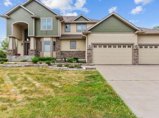 18889 100th Ave N, Maple Grove, MN 55311