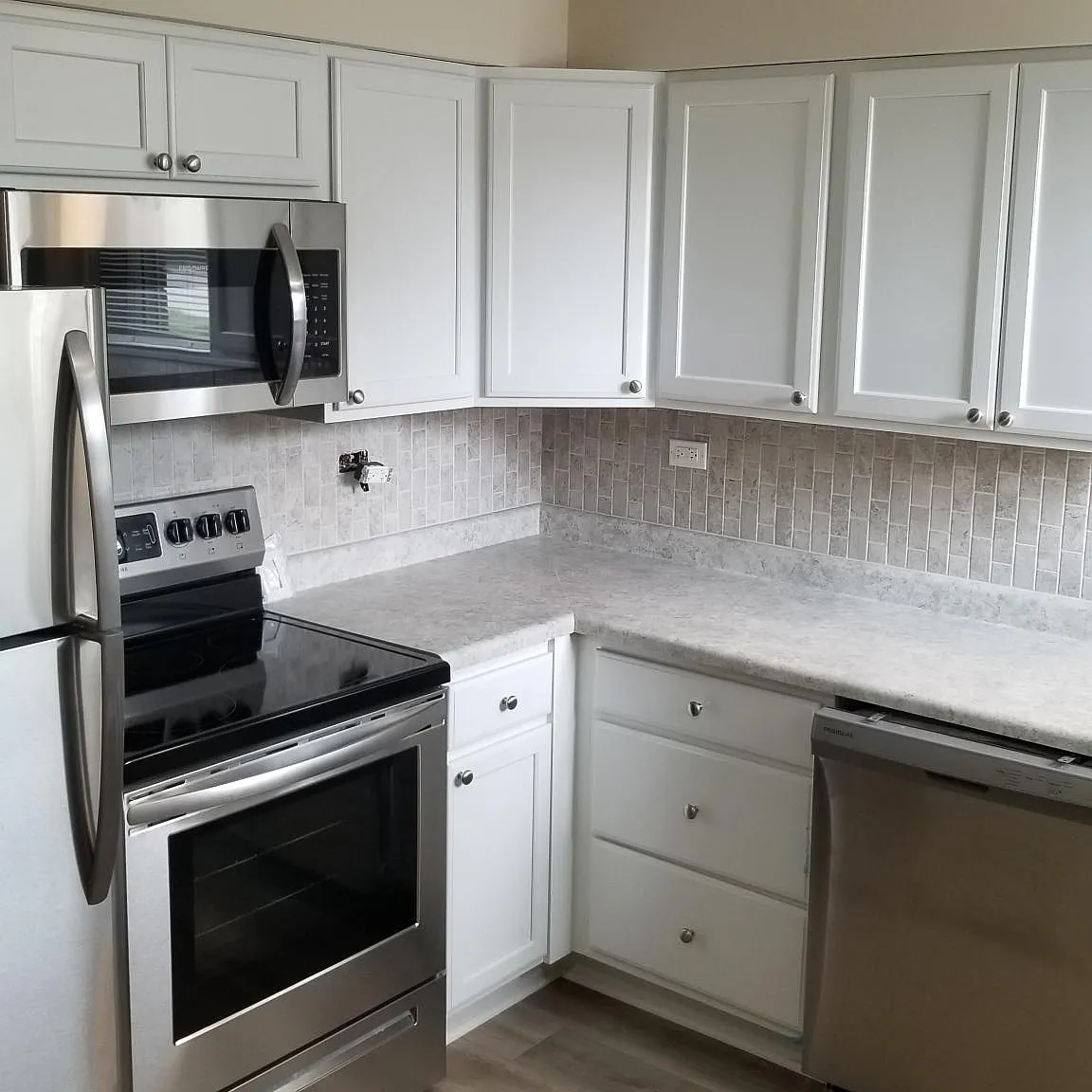1 bed, 900 sqft, $1,550 — Photo 1