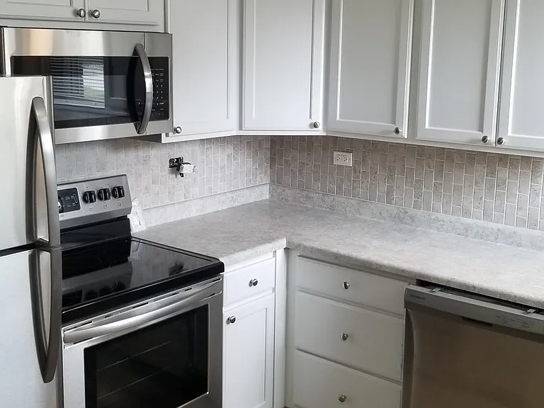 5801 Rose Ave #1 — Photo 1