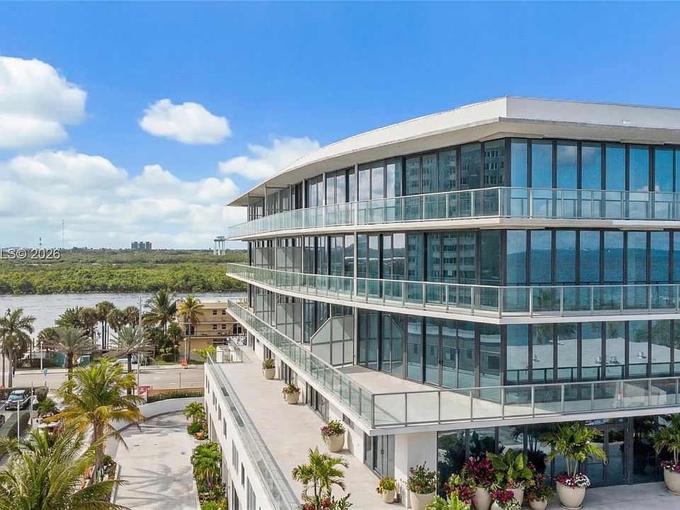 1st image of 3319 N Ocean Dr #Townhouse 6