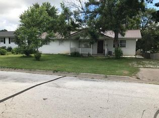 841 E Hill St, Springfield, MO 65803