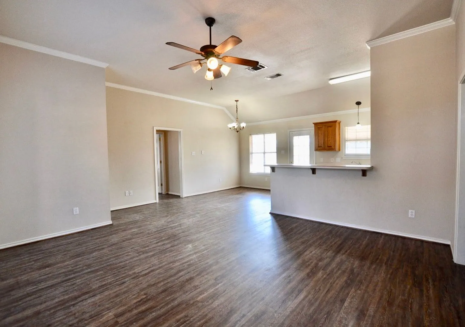 For Lease! Nice 3 Br 2 Ba 2 Car Garage Brick Home In Chimney Rock Estates - Great Location! Quiet... — Photo 2