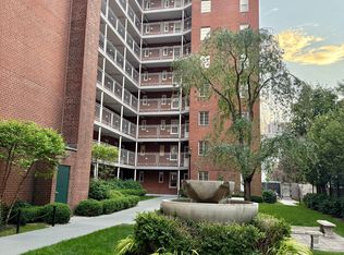 700 Summer St APT 5F, Stamford, CT 06901