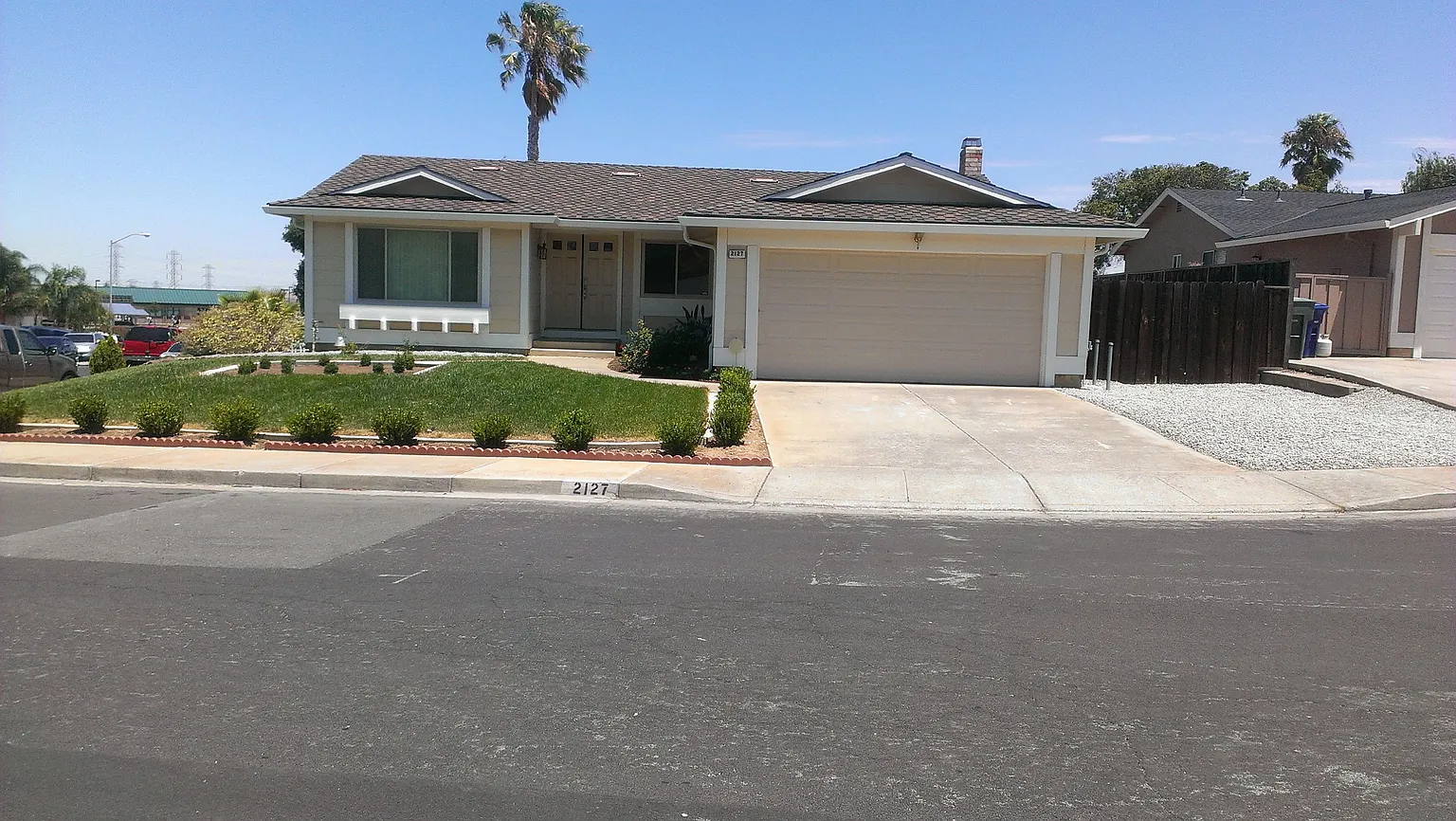 2127 Shadow Ct photo 1