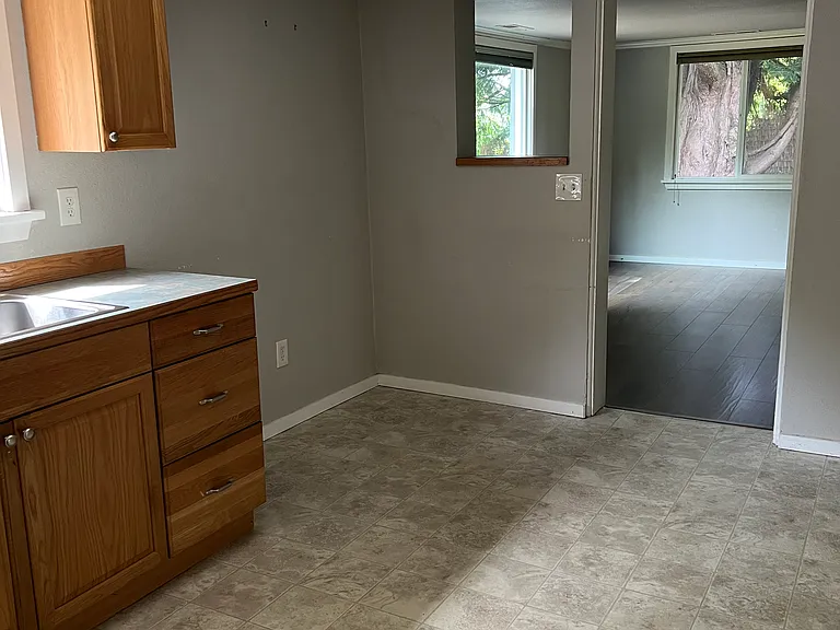 10955 SE 164th St — Photo 25