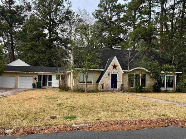 604 E 10th St, El Dorado, AR 71730