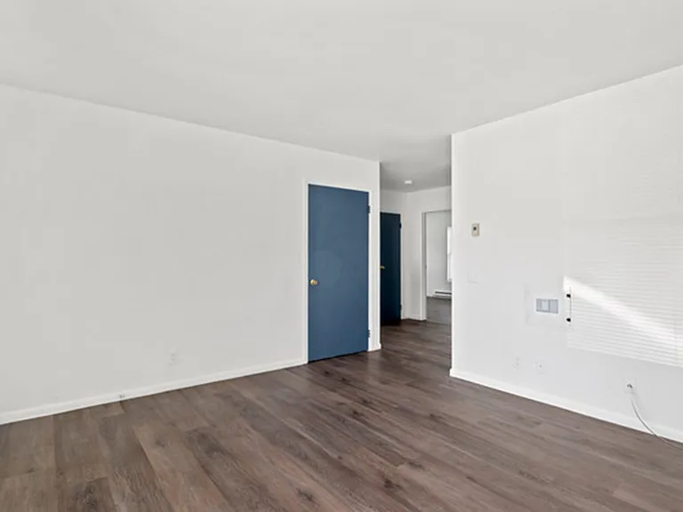 Meadows of Geneseo - Student Housing — Photo 6