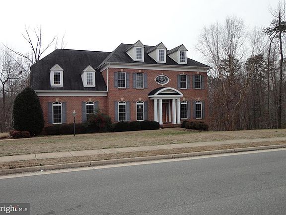 4th image of 1104 Idlewild Blvd