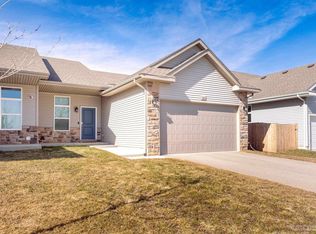 145 Brooke Dr, Belleville, WI 53508