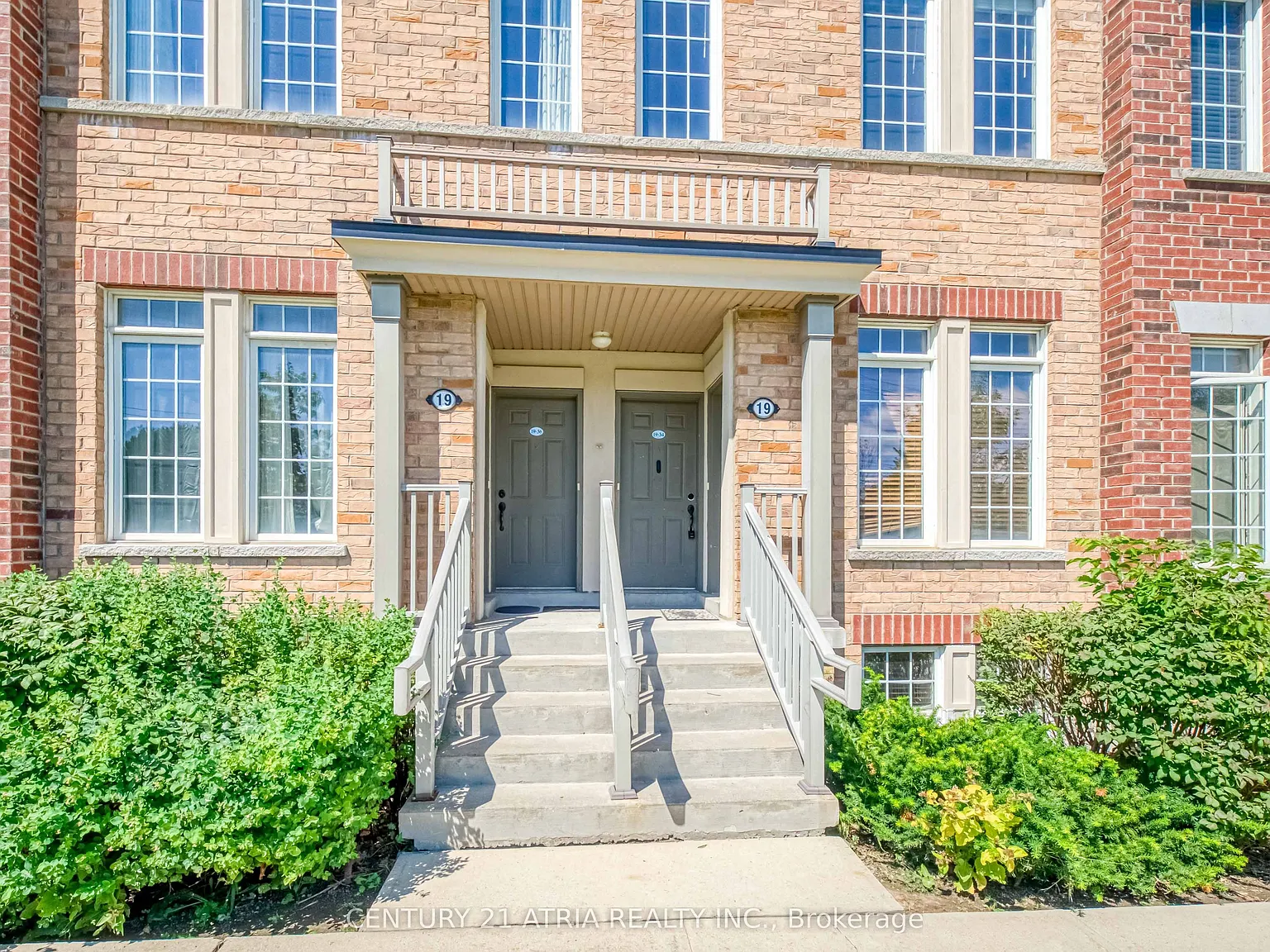 4 bed, $3,150 — Photo 3