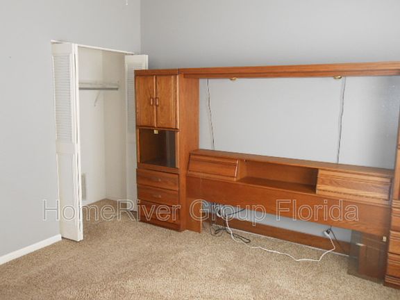 2nd image of 4022 Mount Vernon Ave