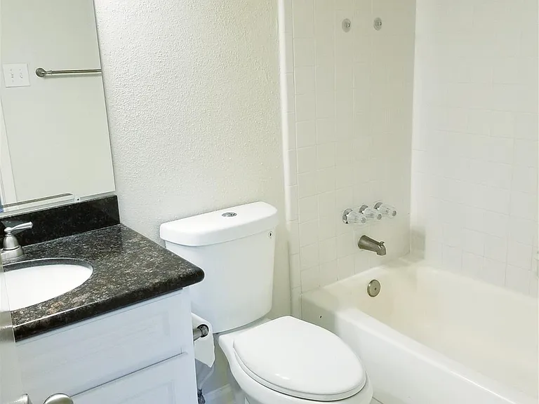 3731 Westheimer Place Dr — Photo 15