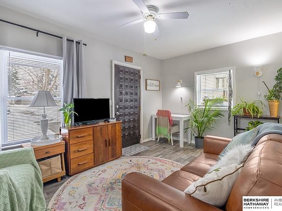 4th image of 2047 N 60th Ave