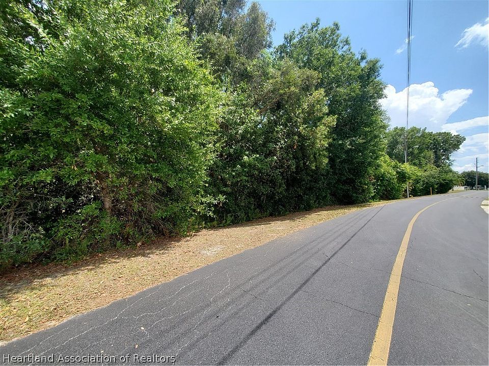1st image of 265 Shoreline Dr