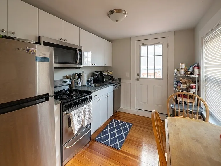 160 Dorchester St #3 — Photo 2