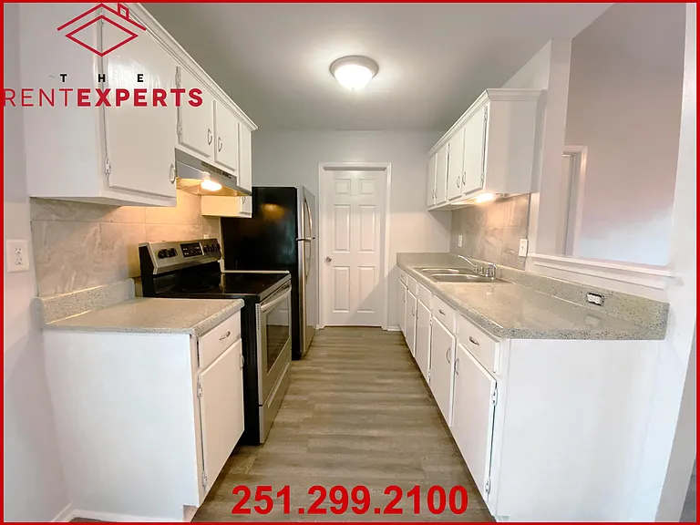 9641 Royal Woods Ct — Photo 8