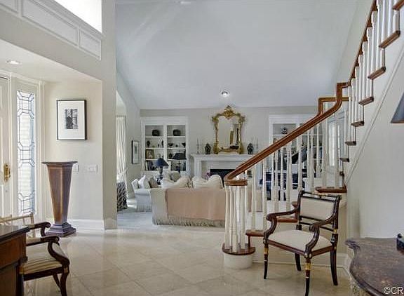 3rd image of 5 Belcourt Dr