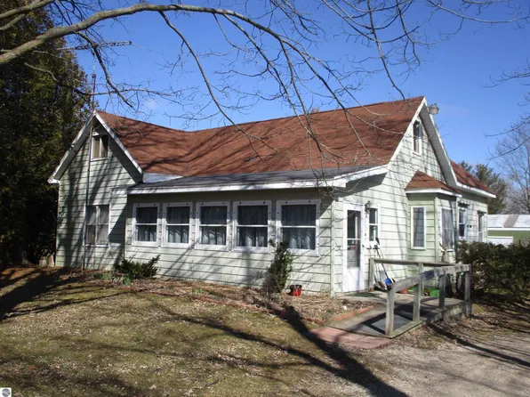 1322 W M 55, West Branch, MI 48661