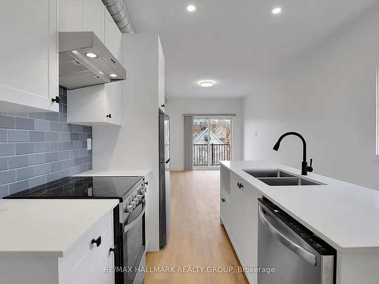 109 Russell Ave #4 — Photo 6