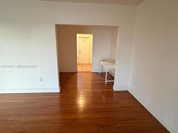 2nd image of 2200 Calais Dr APT 5