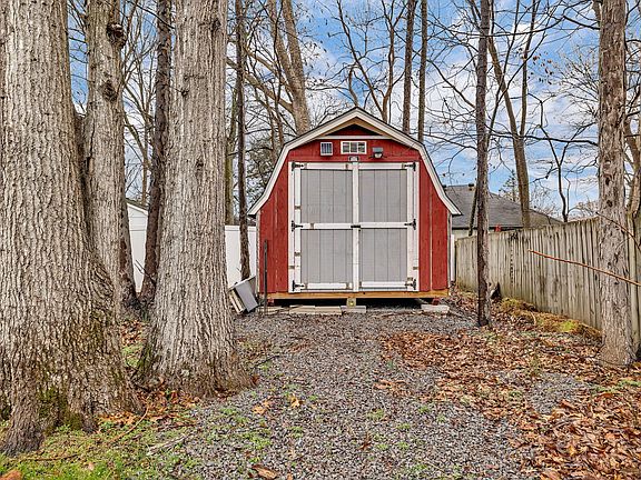 5th image of 603 Cayla Ct