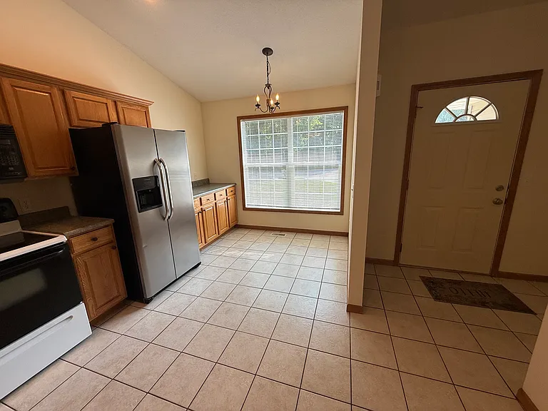 6176 Cross Bend Ct — Photo 4