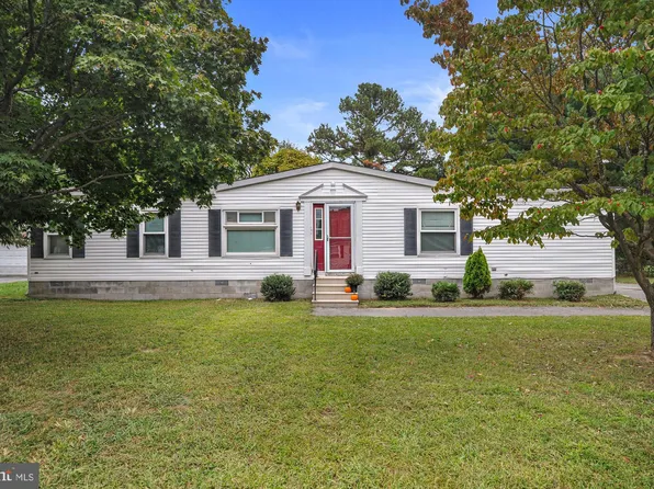 67 Cherry Dr W, Magnolia, DE 19962