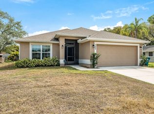 725 Beard Ave, Sebastian, FL 32958