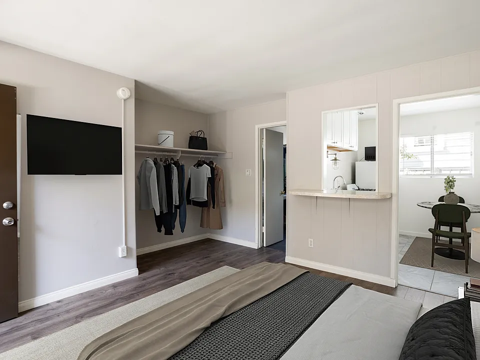 1619 Lucile Ave #2