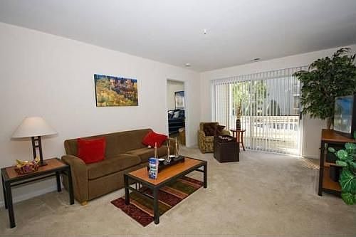 2nd image of 4025A Collegiate Ave