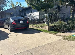 2577 NW 22nd St, Fort Worth, TX 76106