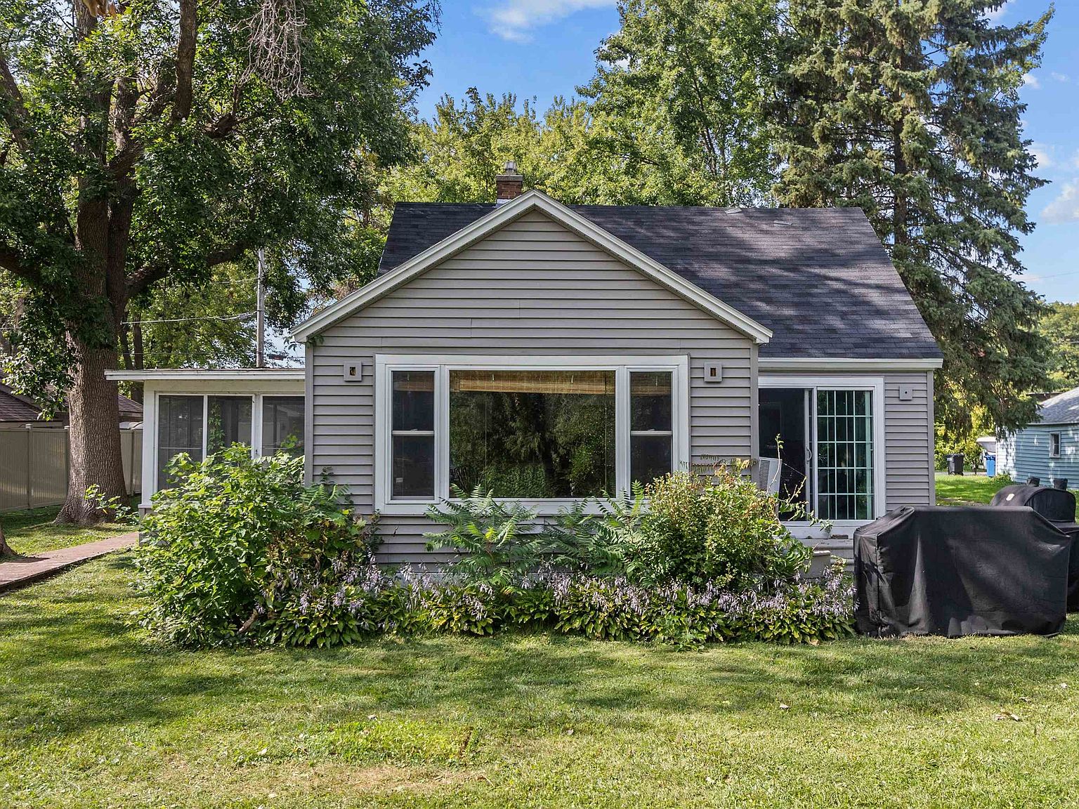 2953 Shadow Ln, Oshkosh, WI 54901 MLS 50280365 Zillow