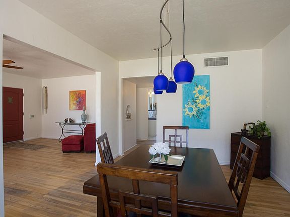 2026  N 15th Ave dining