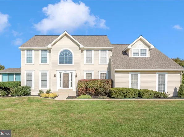 3410 Tuckaway Dr, Mount Airy, MD 21771