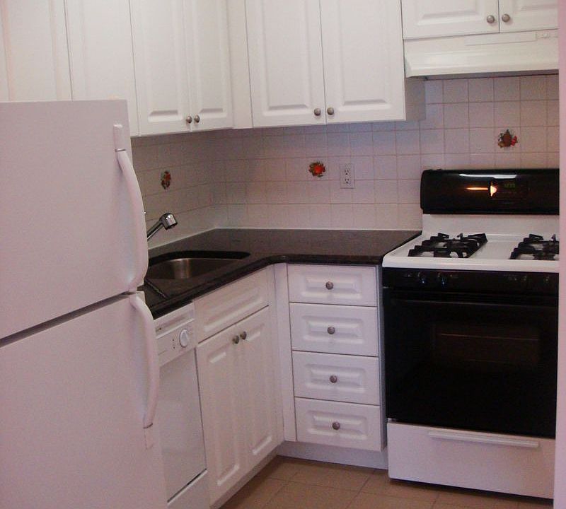 1st image of 2534 27th St APT 3B