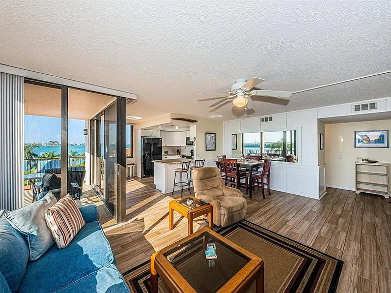 6357 Bahia Del Mar Blvd #408 — Photo 4