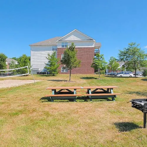 100 N Barrett Ln — Photo 9