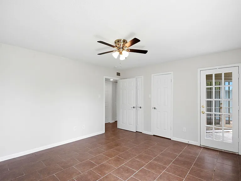 12500 Sandpiper Dr #121 — Photo 9