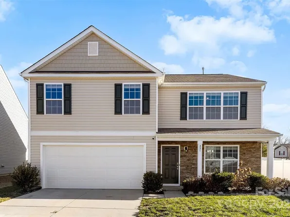 221 Brenett Francis Ct, Charlotte, NC 28214