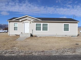 105 E Dry Wash Rd, Antimony, UT 84712