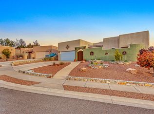 2540 Scenic Crest Loop, Las Cruces, NM 88011
