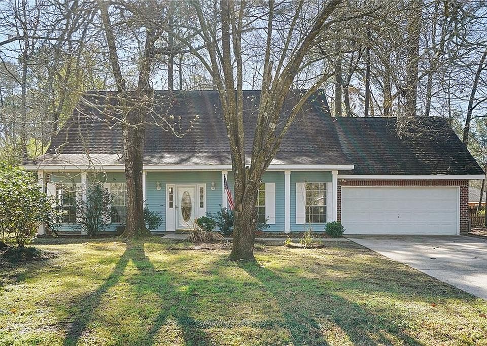 1st image of 710 Plantation Dr