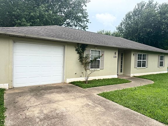 2nd image of 1181 Max Ct