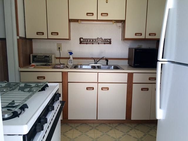 2nd image of 427 S M St