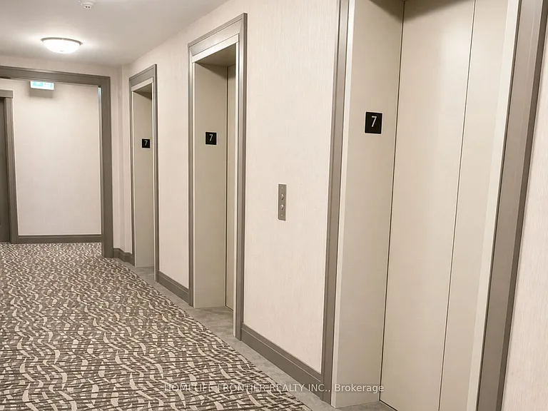 3600 Highway 7 #702 — Photo 18