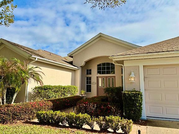 3rd image of 8055 Laurel Ridge Dr