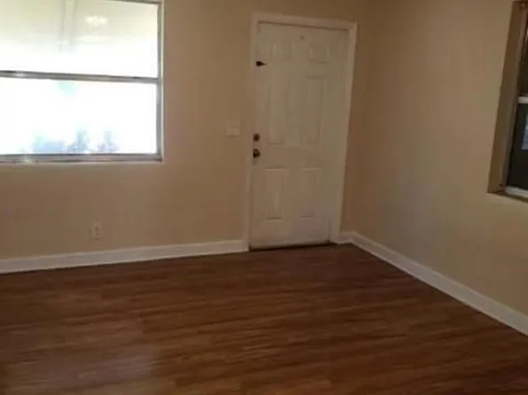 810 36th St, West Palm Beach, FL 33407