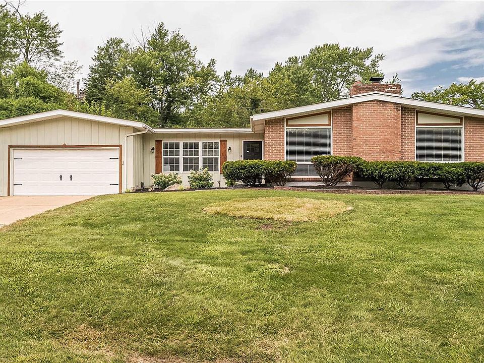 1st image of 72 Sun Valley Dr